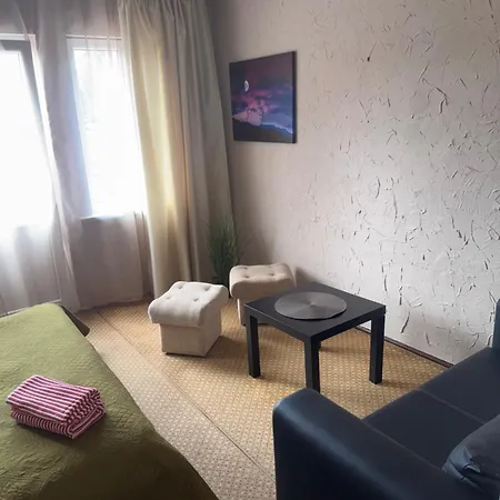 Kinds Of Rent In The Center Гостьовий будинок Паланга